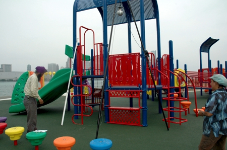 University Playground,Calgary Alberta, Everplay insitu playground surfacing installation